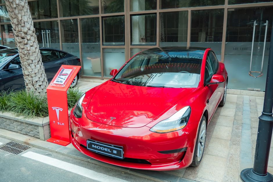 Tesla Powerwall and EV Charging: How to Optimize Both