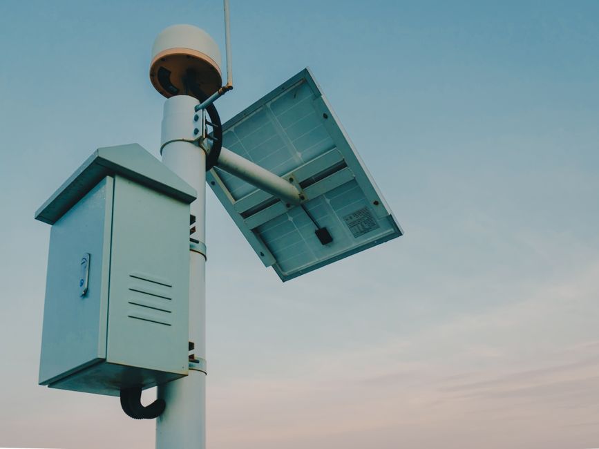 Complete Off-Grid Solar Setup: A Homeowner's Guide