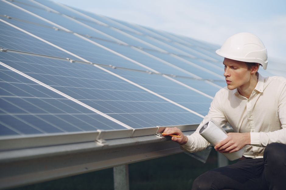 Local vs National Solar: Which Installer Fits Your Home