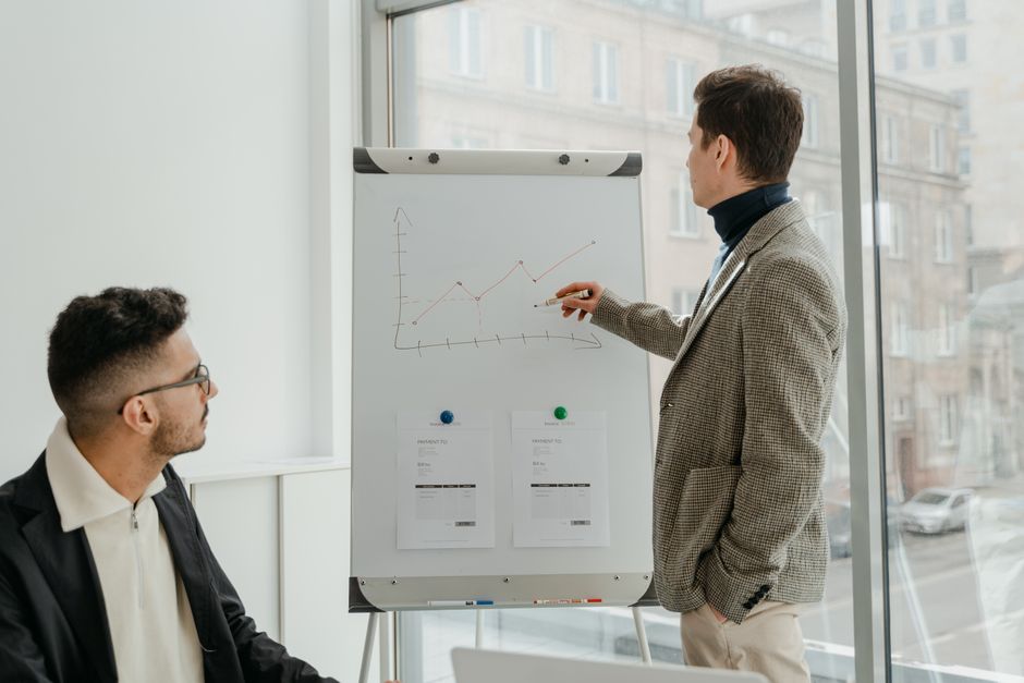 Solar Bid Comparison: 6 Critical Red Flags To Avoid