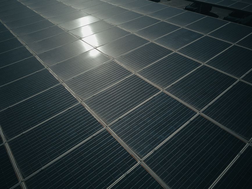 REC Alpha Solar Panels: 430W Output Reviewed